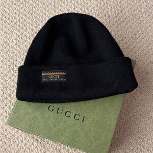 NWT-Gucci Classic Black Knit Hat
